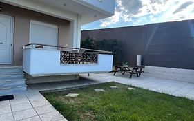 Soso Studios & Apartments